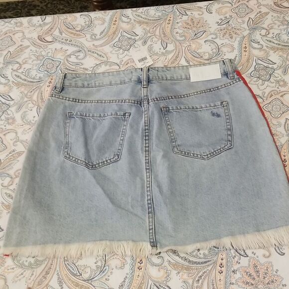 New Kendall and Kylie Denim Striped Midi Skirt Size 30 - Picture 8 of 9